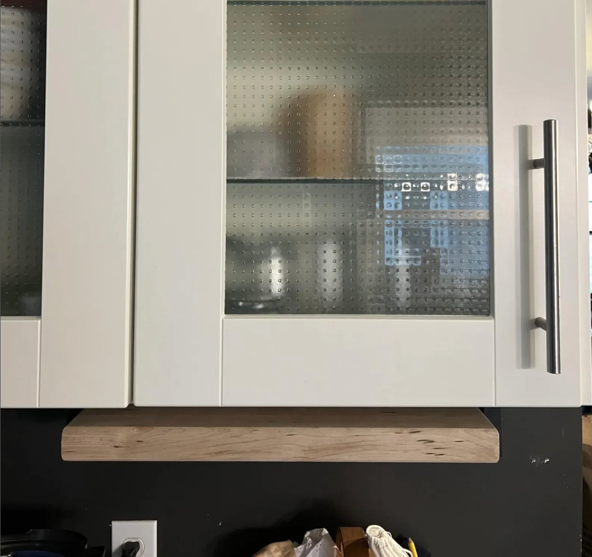 Under Cabinet Cutting Board Holder